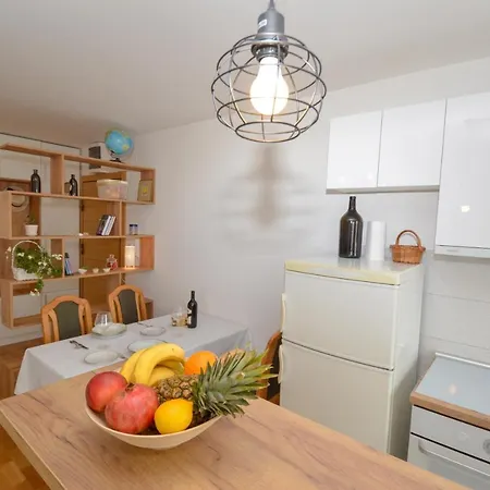 Shine24 - Spacious And Bright *