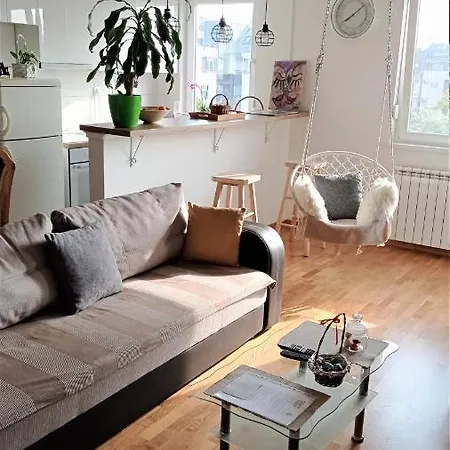 Lejlighed Shine24 - Spacious And Bright Novi Sad