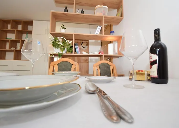 Διαμέρισμα Shine24 - Spacious And Bright