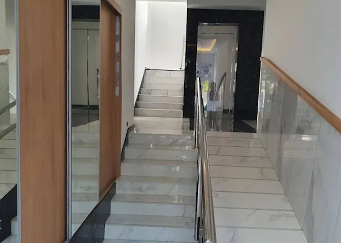 Διαμέρισμα Shine24 - Spacious And Bright